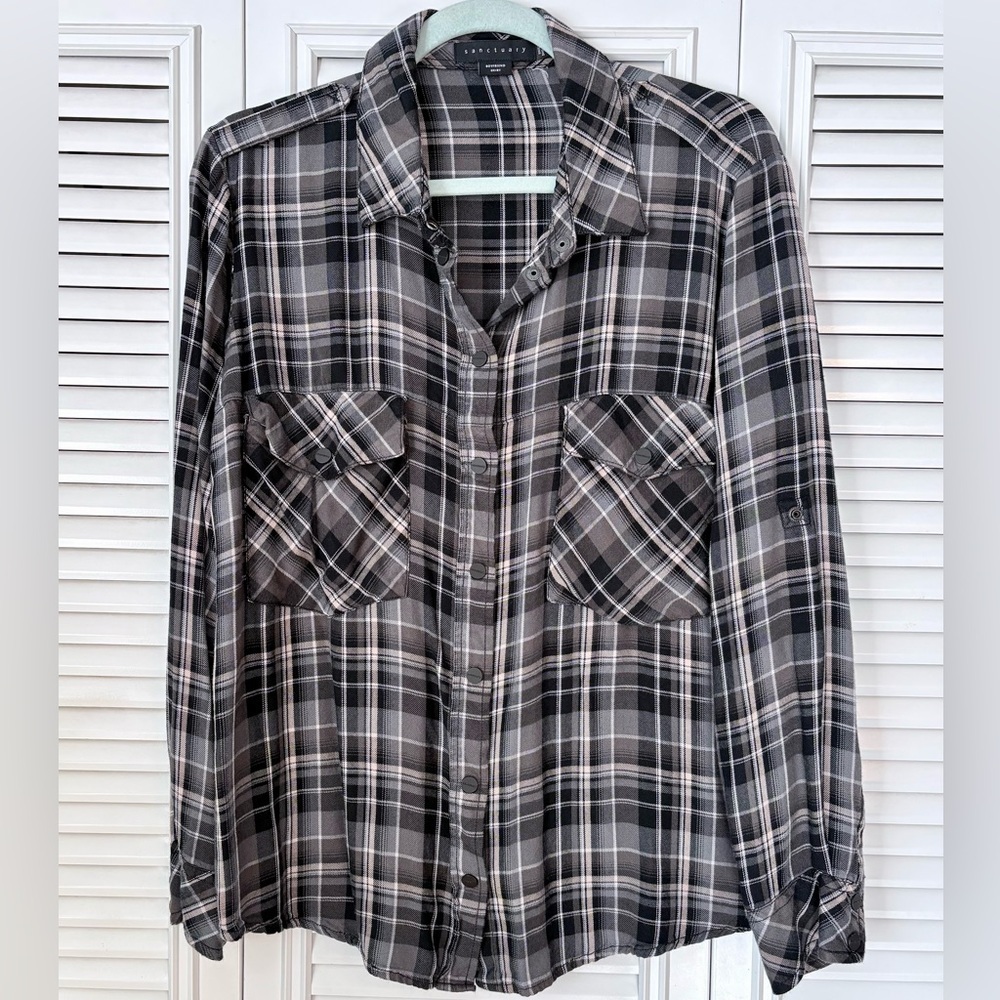 Sanctuary Black and Gray Plaid Boyfriend Snap Down Shirt Size M